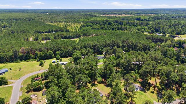 123 Quail Run Rd., Loris, SC 29569
