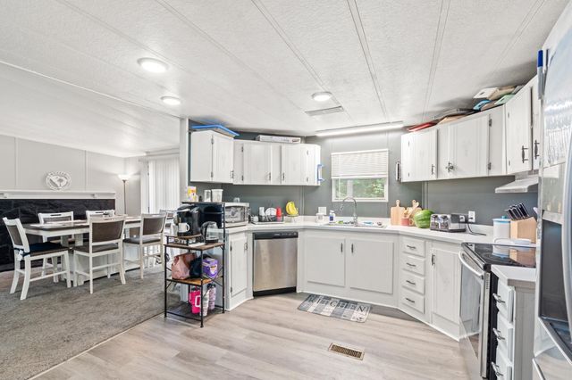 123 Quail Run Rd., Loris, SC 29569