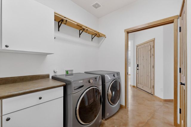 2245 Venada Road NE, Rio Rancho, NM 87144