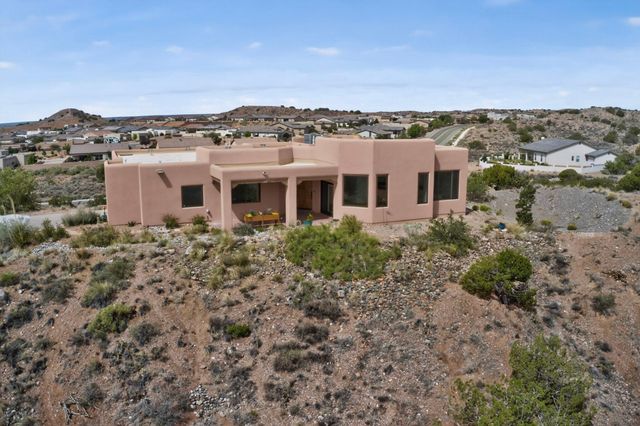 2245 Venada Road NE, Rio Rancho, NM 87144