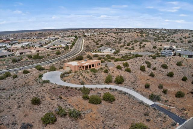 2245 Venada Road NE, Rio Rancho, NM 87144