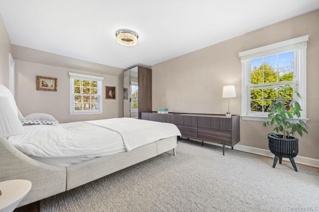 112 Clarence Road, Scarsdale, NY 10583