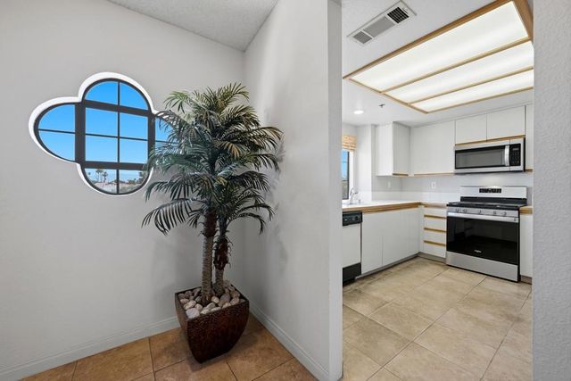 68117 Lakeland Drive, Cathedral City, CA 92234