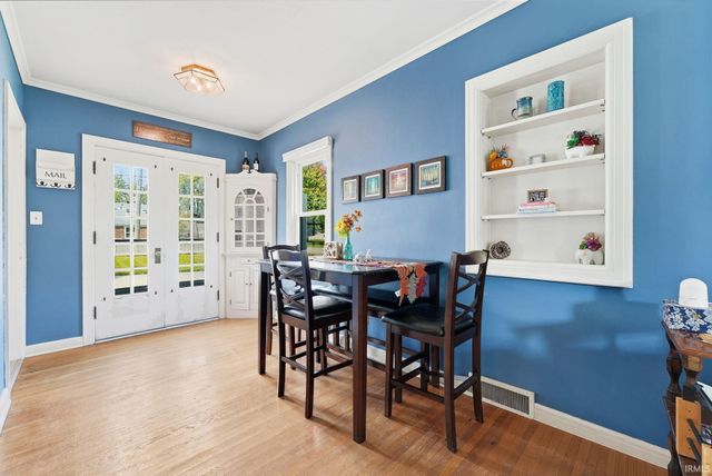 2302 Wawonaissa Trail, Fort Wayne, IN 46809