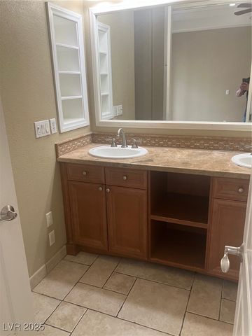 32 Via Vasari 103, Henderson, NV 89011