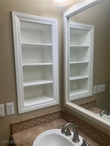 32 Via Vasari 103, Henderson, NV 89011