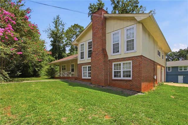 1614 Devon Court, Stone Mountain, GA 30088