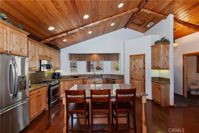 43336 Shasta Road, Big Bear Lake, CA 92315