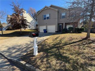 2754 Topaz Road, Riverdale, GA 30296