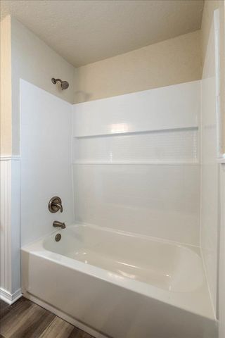 4816 NW Ozmun, Lawton, OK 73505