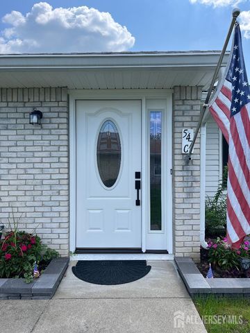 547 Cornus Plaza C, Monroe, NJ 08831