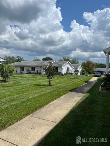 547 Cornus Plaza C, Monroe, NJ 08831