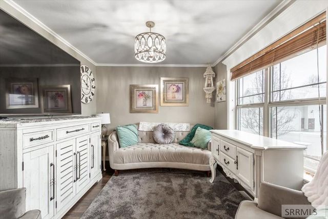 1649 Sunny Pine Way, Idaho Falls, ID 83404