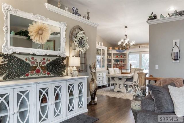 1649 Sunny Pine Way, Idaho Falls, ID 83404