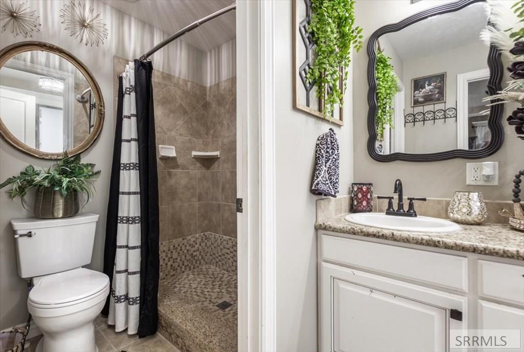 Image 17 of property listing at 1649 Sunny Pine Way, Idaho Falls, ID 83404