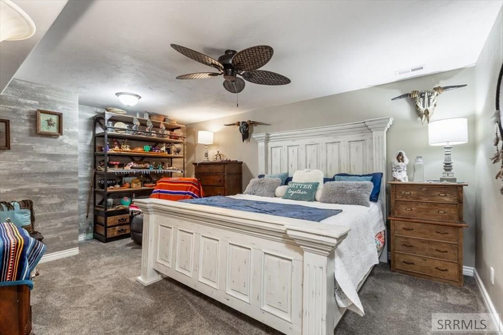 Image 22 of property listing at 1649 Sunny Pine Way, Idaho Falls, ID 83404