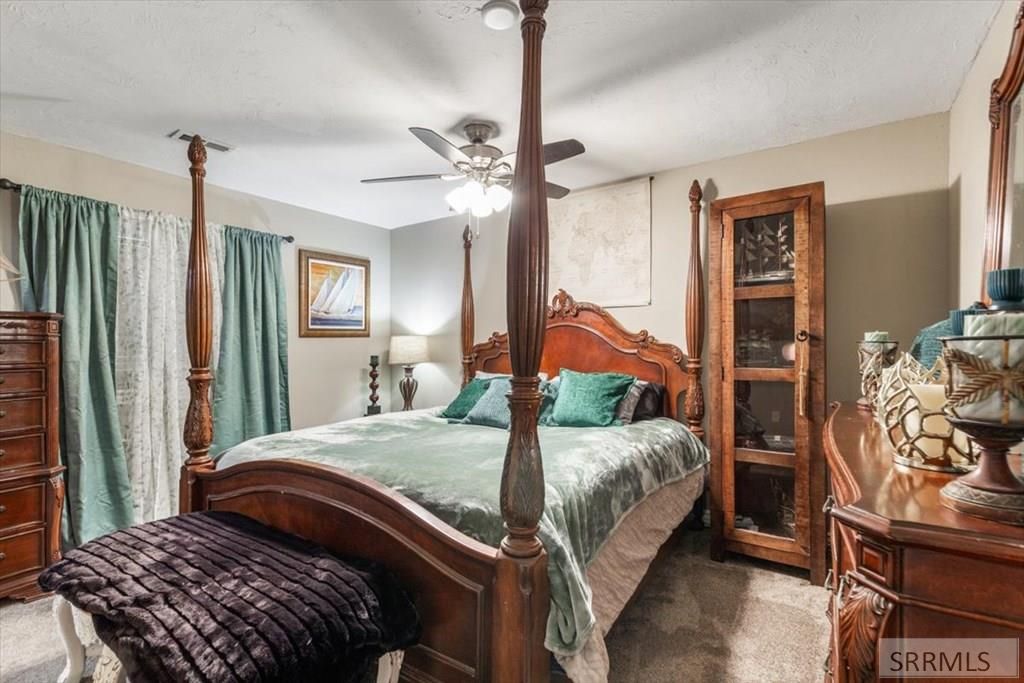 Image 25 of property listing at 1649 Sunny Pine Way, Idaho Falls, ID 83404