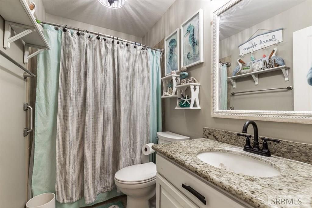 Image 32 of property listing at 1649 Sunny Pine Way, Idaho Falls, ID 83404