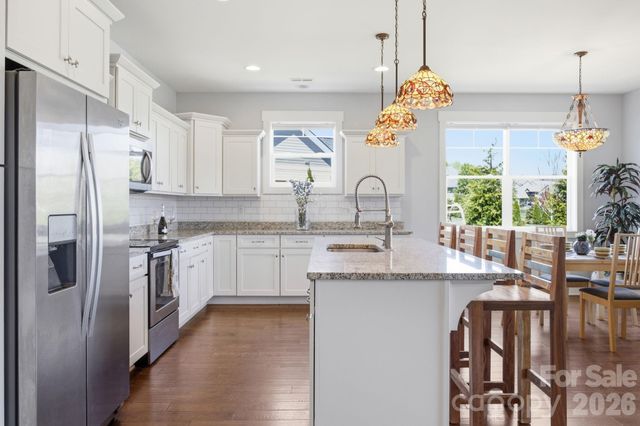 82 Blacksmith Run Drive, Hendersonville, NC 28792