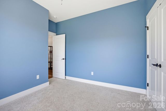 82 Blacksmith Run Drive, Hendersonville, NC 28792