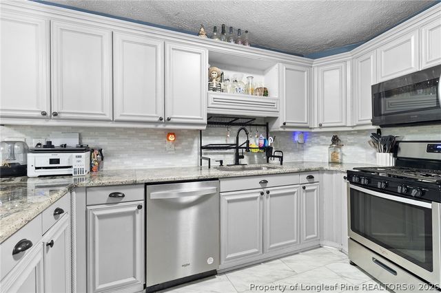 1286 Exeter Lane, Fayetteville, NC 28314