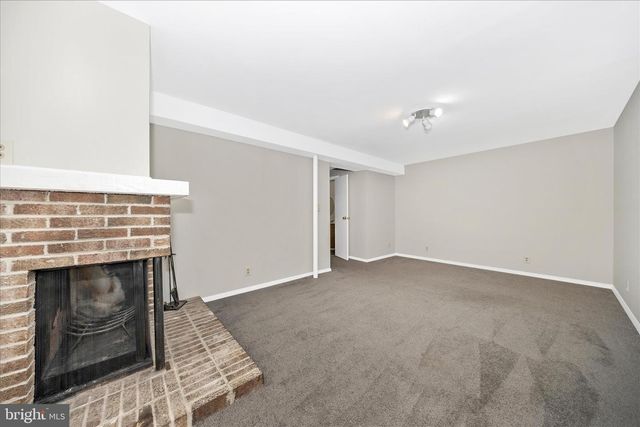 1703 HEATHER LN, Frederick, MD 21702