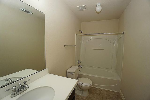 4022 Regal Stone Lane, Sugar Land, TX 77479