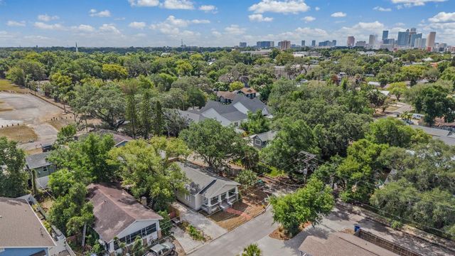 3101 N WOODROW AVENUE, Tampa, FL 33603