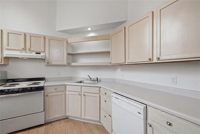 130 S 22nd St 2F, South Side, PA 15203