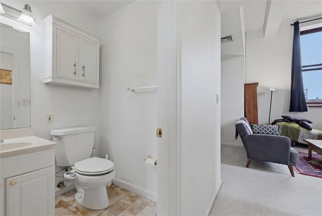 130 S 22nd St 2F, South Side, PA 15203