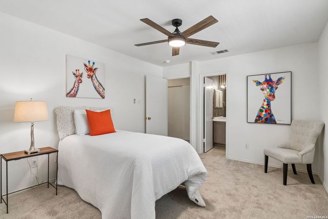 6058 Gaelic, San Antonio, TX 78240