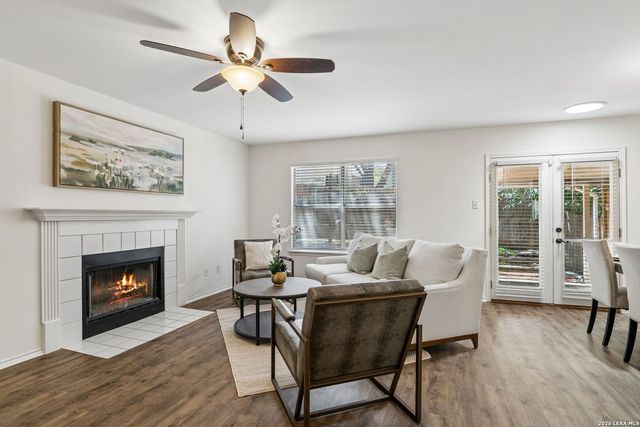 6058 Gaelic, San Antonio, TX 78240