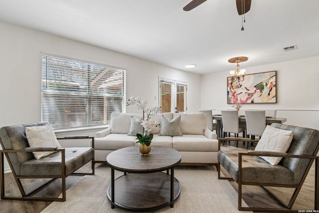 6058 Gaelic, San Antonio, TX 78240