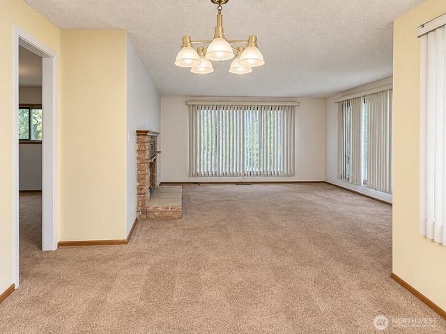 3060 S 154th Street, Seatac, WA 98188