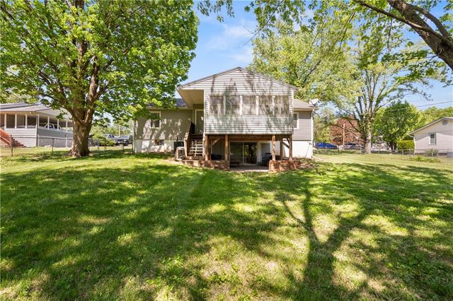8505 Penner Avenue, De Soto, KS 66018