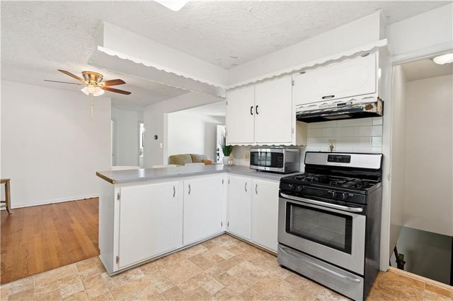 8505 Penner Avenue, De Soto, KS 66018
