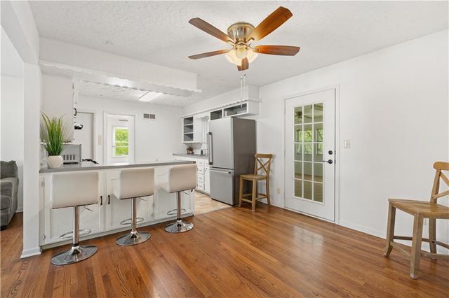 8505 Penner Avenue, De Soto, KS 66018