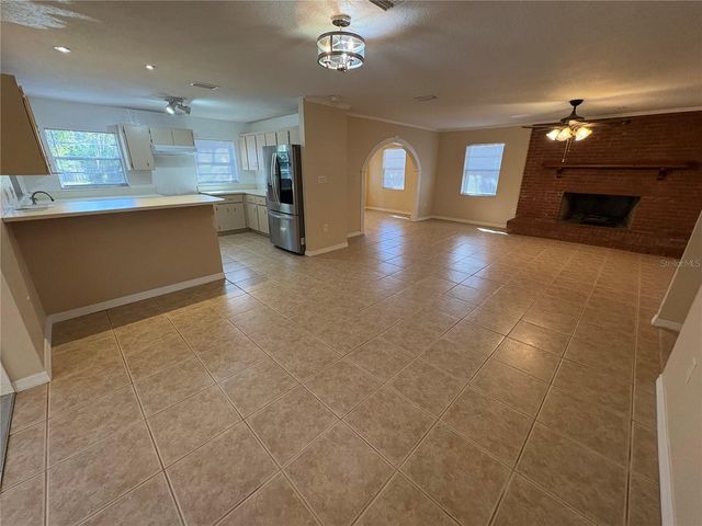 8351 WAKEFORD ROAD, Lake Wales, FL 33898