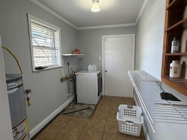 716 Williams Drive, Lake Charles, LA 70607