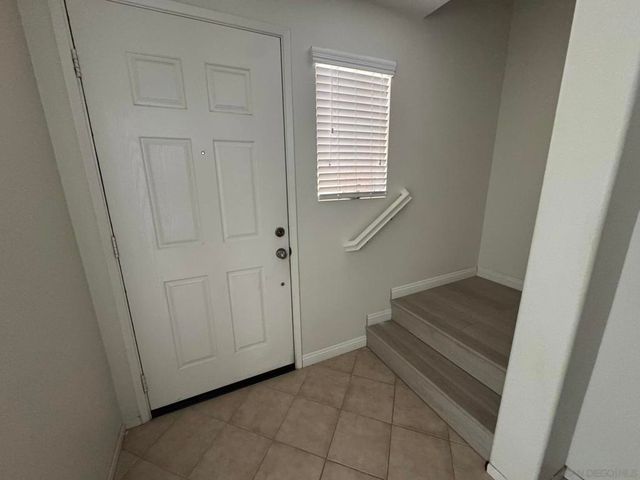 1206 Calabria St, Santee, CA 92071