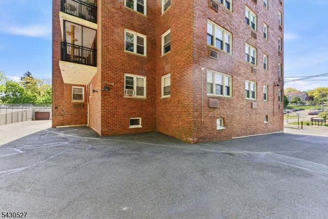 415 Claremont Ave, Montclair Twp., NJ 07042
