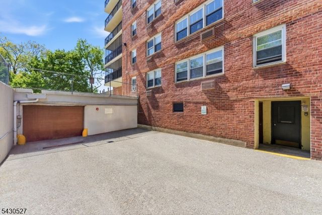 415 Claremont Ave, Montclair Twp., NJ 07042