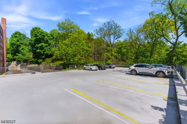 415 Claremont Ave, Montclair Twp., NJ 07042