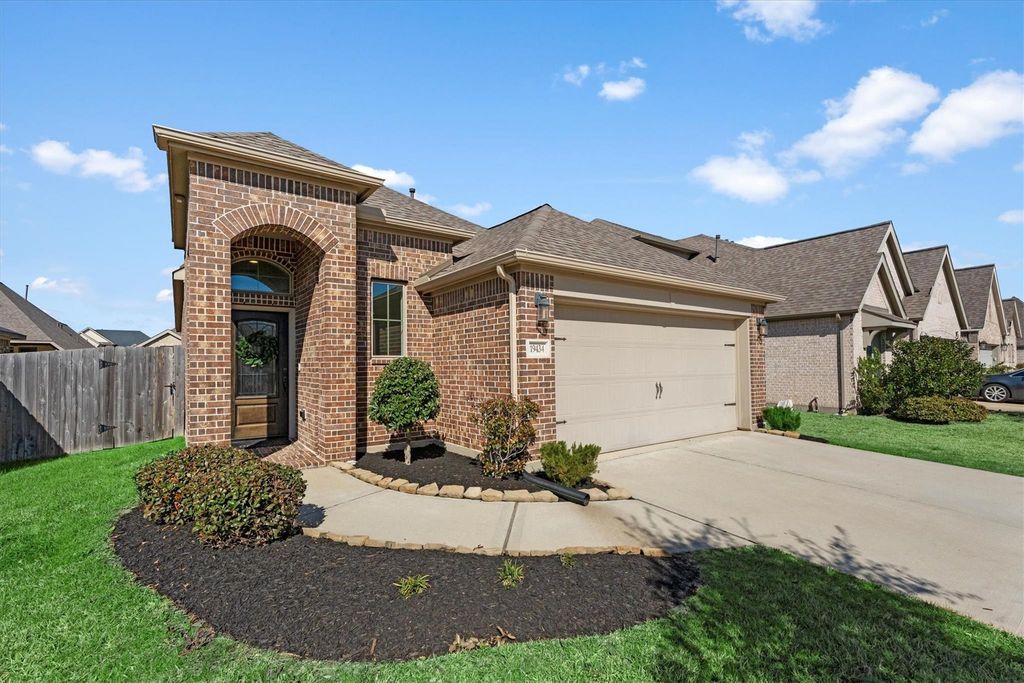 19434 Pacers Gait Lane, Tomball, TX 77377