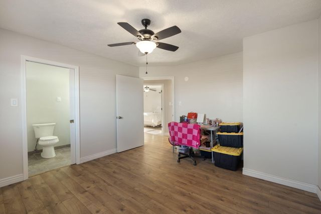 595 Socorro Drive SW, Los Lunas, NM 87031