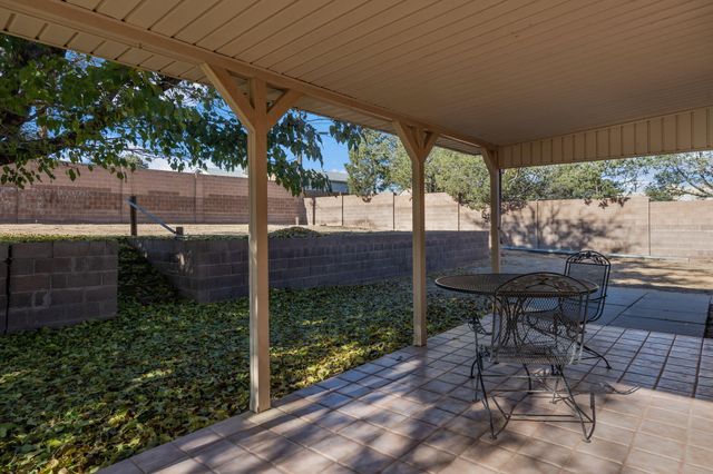 595 Socorro Drive SW, Los Lunas, NM 87031