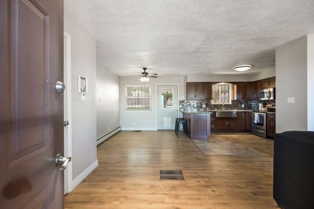 595 Socorro Drive SW, Los Lunas, NM 87031