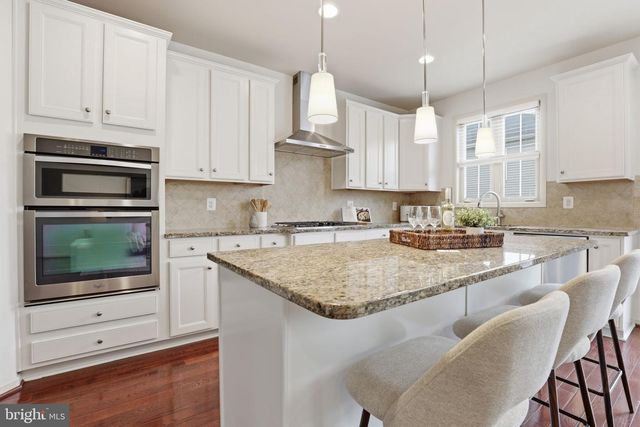42537 DREAMWEAVER DR, Brambleton, VA 20148