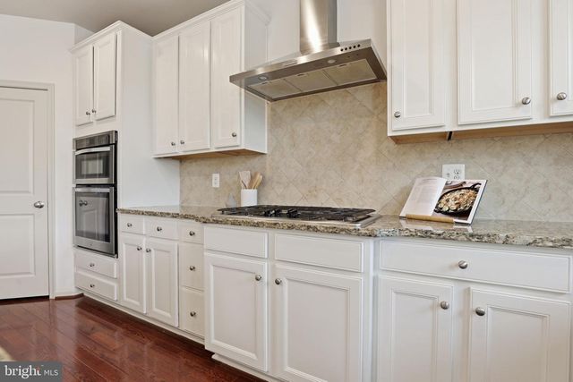 42537 DREAMWEAVER DR, Brambleton, VA 20148