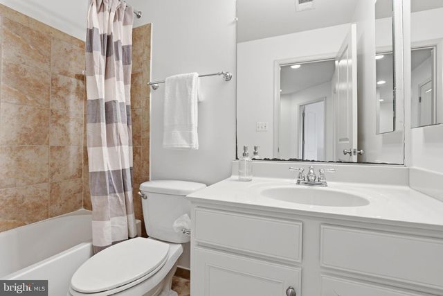 42537 DREAMWEAVER DR, Brambleton, VA 20148